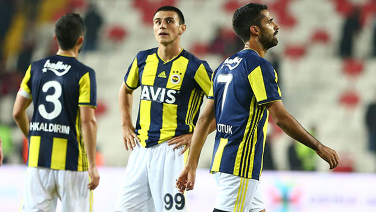 Fenerbahçeli futbolcudan olay sözler: Bizden bir halt olmaz - Resim: 1