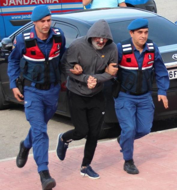 Murat Başoğlu böyle gözaltına alındı! - Resim: 3