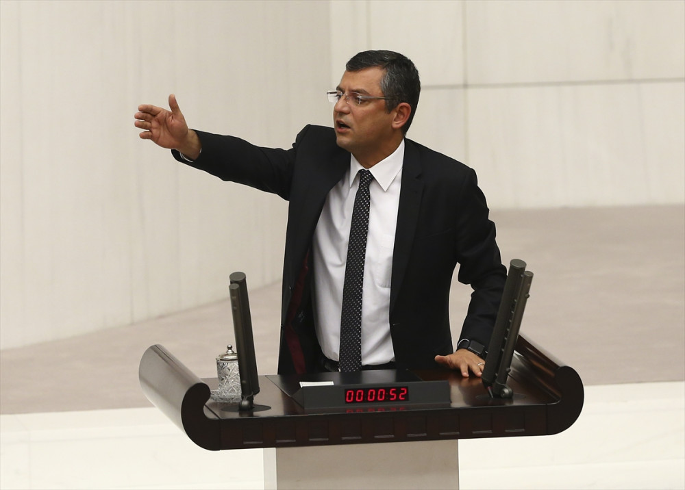 Meclis’te CHP’li Özgür Özel ile MHP’li Cemal Enginyurt kavgası - Resim: 2