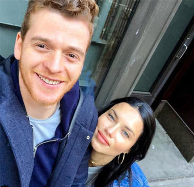 Adriana Lima, Loris Karius ile takipleşmeye başladı - Resim: 2