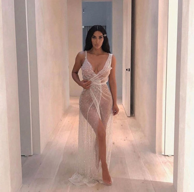 Kim Kardashian kardeşine özendi - Resim: 2