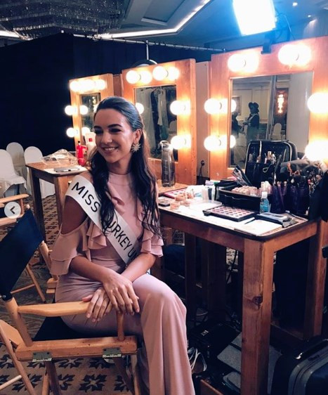 Miss Turkey 2018 ikincisi Tara De Vries Miss Universe kampında - Resim: 4