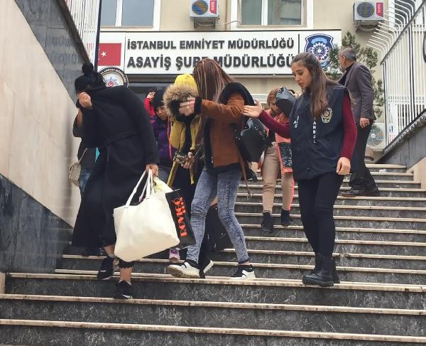 İstanbul'da büyük fuhuş operasyonu! 134 kadın kurtarıldı - Resim: 4