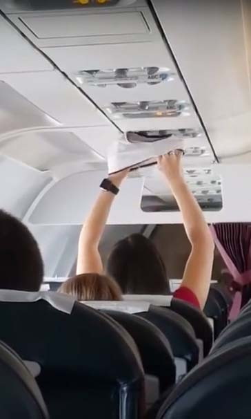Uçakta herkesin içinde iç çamaşırını çıkaran kadın bakın ne yaptı - Resim: 2