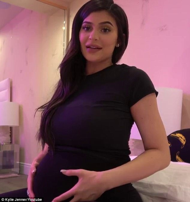 Kylie Jenner'dan beklenen haber geldi, anne oldu - Resim: 3