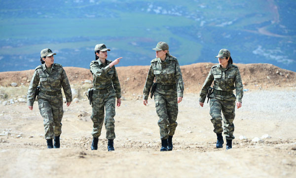 Zeytin Dalı Harekatı'nın kadın subayları - Resim: 1