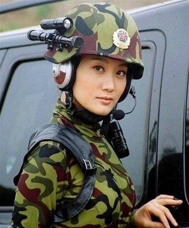 Çin'in dikkat çeken kadın askerleri - Resim: 4