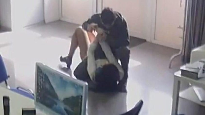 Bıçaklı saldırgan ofiste kadına tecavüz etmeye çalıştı! - Resim: 3