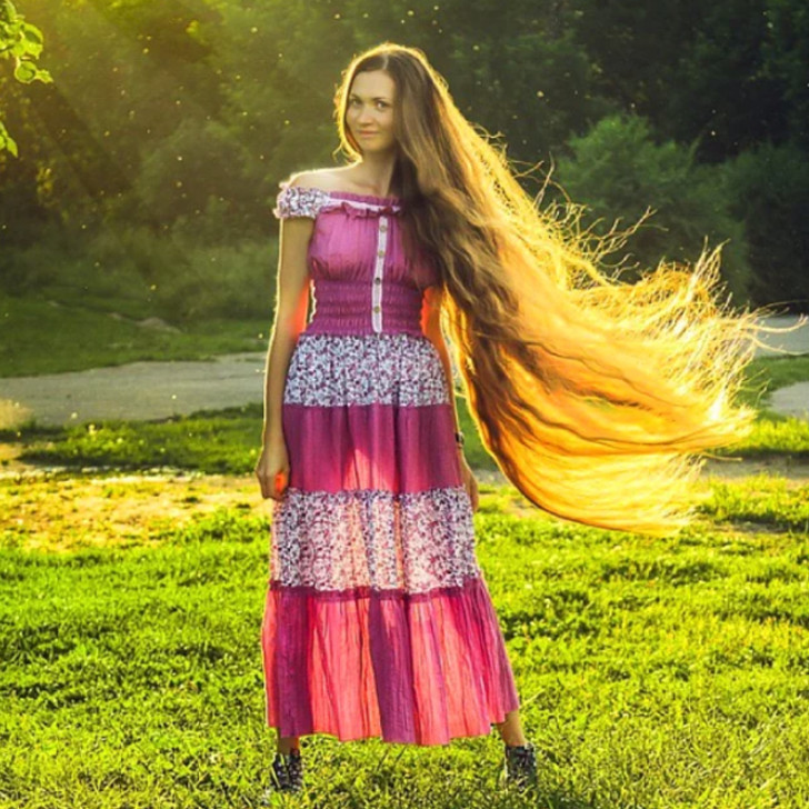 Rus kadın saçlarını 13 yıldır kestirmiyor - Resim: 3