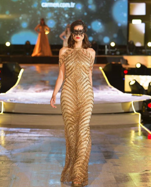 2015 Miss Model birincisi Büşra Canbaz'a ikinci taç! - Resim: 2
