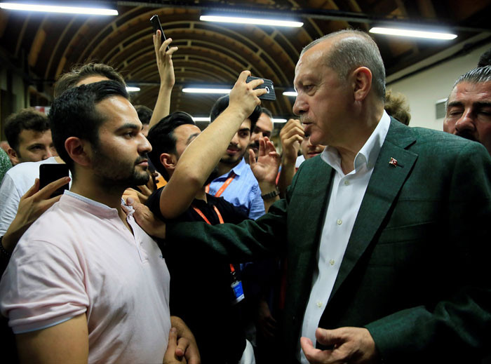 Erdoğan: Ben kıraathane diyorum o kumarhane diyor - Resim: 4
