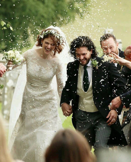 Game of Thrones'un Jon Snow’u Kit Harington dünyaevine girdi - Resim: 2