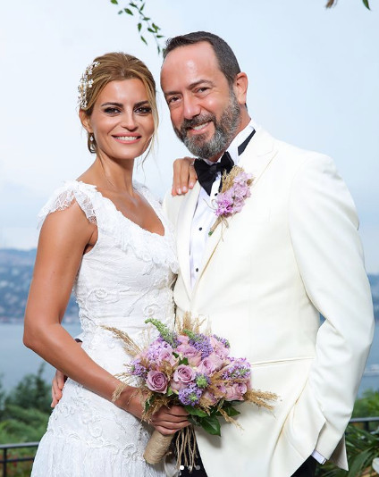 Ece Vahapoğlu ile Cihan Alpay evlendi - Resim: 1