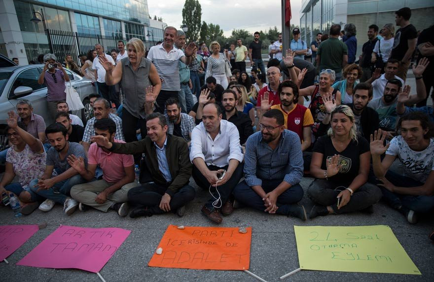 CHP Genel Merkezi'nde İnce eylemine katılım artıyor - Resim: 1