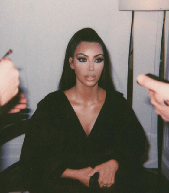 Kim Kardashian'ın transparan kıyafetine eleştiri yağmuru - Resim: 3