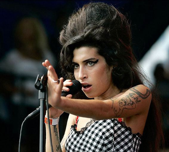 Ölümünün 7'inci yıl dönümünde Amy Winehouse kimdir? - Resim: 2