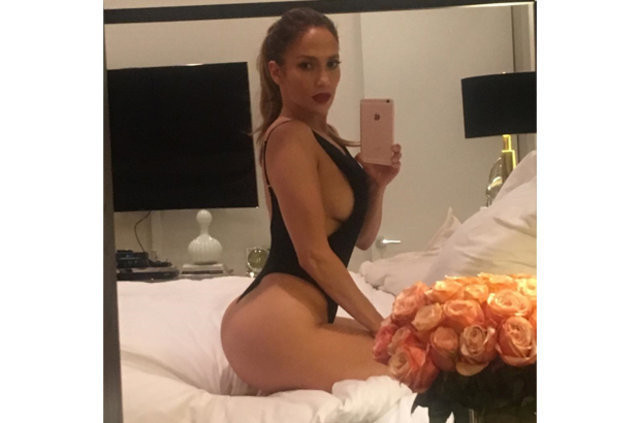 Jennifer Lopez paylaşımıyla Instagram'ı salladı - Resim: 4