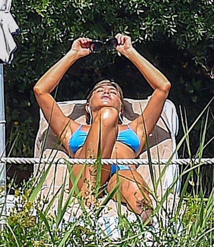 Jennifer Aniston Portofino'da hem çalışıyor hem tatil yapıyor - Resim: 4