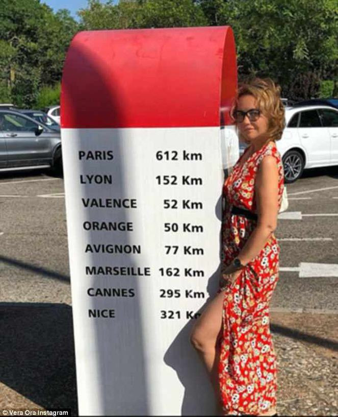 Rita Ora annesiyle Monaco'da tatilde! - Resim: 2