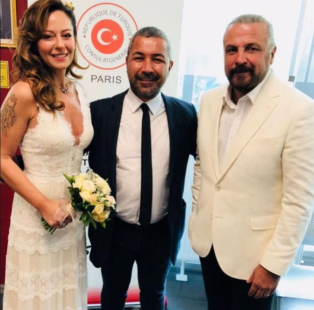 Mete Yarar Gülnaz Kudunoğlu ile Paris'te evlendi - Resim: 4