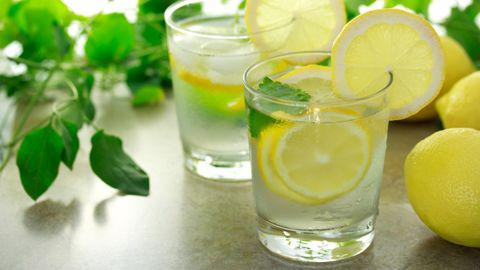 Limonlu suyun sağlığınıza ve cildinize faydaları - Resim: 2
