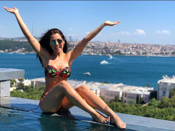 Beşiktaş'ın yeni yengesi Instagram'ı sallıyor - Resim: 1