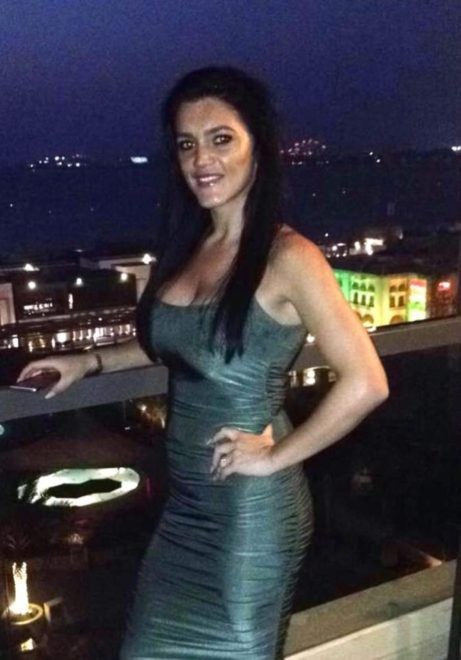 İngiliz kadın İzmir’de geçirdiği kalça büyütme ameliyatı sonrası hayatını kaybetti - Resim: 3