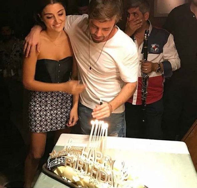 Murat Dalkılıç yeni yaşını Hande Erçel ile kutladı - Resim: 2