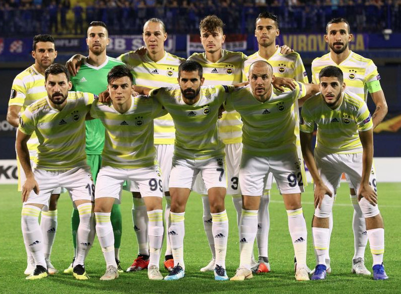 Fenerbahçe Dinamo Zagreb'e kaybedince capsler patladı - Resim: 2