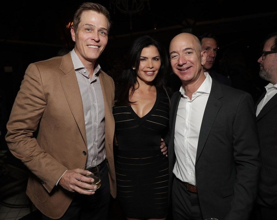 Jeff Bezos ile sevgilisi Lauren Sanchez aynı eve taşınıyor - Resim: 1