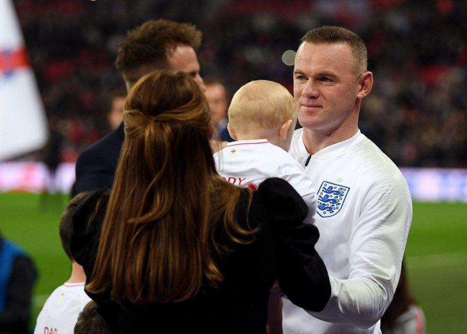 Rooney ve Jamie Vardy'nin eşleri fena kapıştı! - Resim: 3
