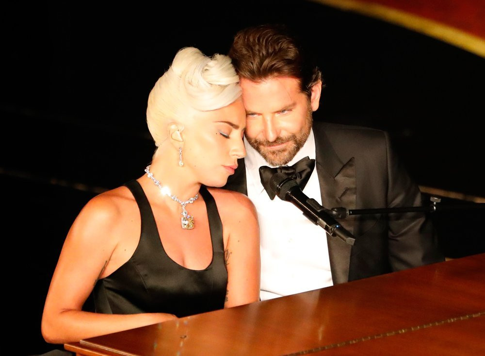 Bradley Cooper ile Irina Shayk’ın arası Lady Gaga yüzünden mi açıldı? - Resim: 2