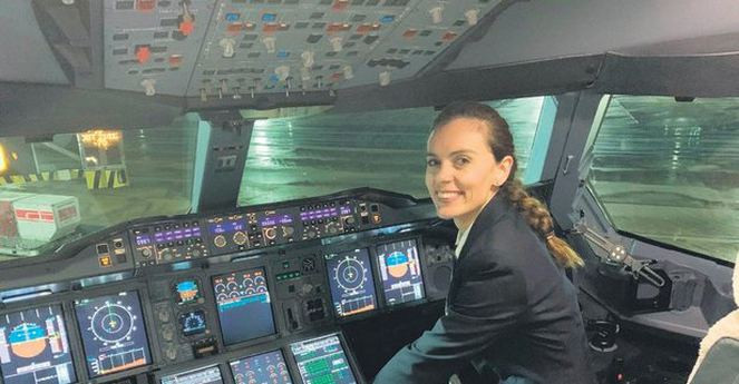 Dünyanın en büyük yolcu uçağının ilk Türk kadın pilotu: Safiye Ademoğlu Türkyılmaz - Resim: 4