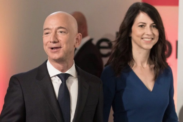 Amazon'un sahibi Jeff Bezos boşanacağı eşine tarihi nafaka ödeyecek - Resim: 4