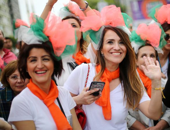Adana 7. Uluslararası Portakal Çiçeği Karnavalı başladı - Resim: 2