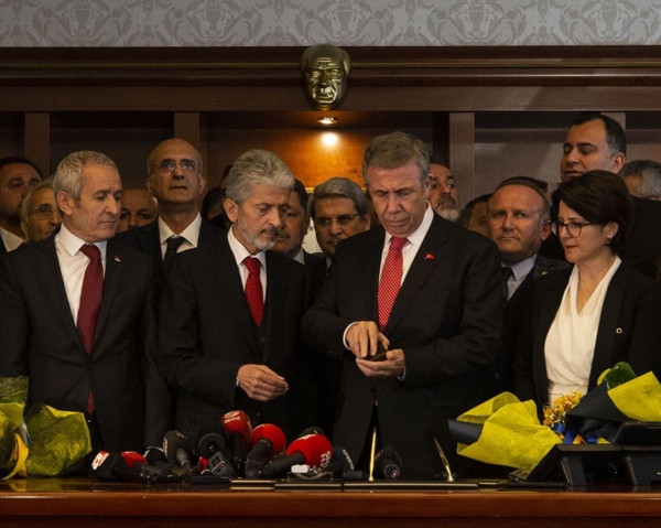 Ankara'da 25 yıl sonra Belediye Başkanlığı CHP'ye geçti - Resim: 4