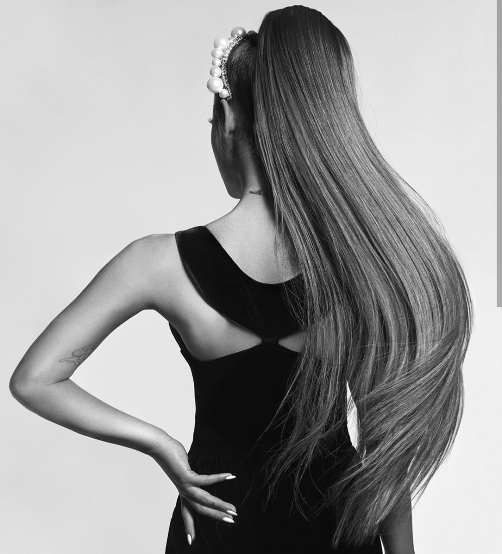 Ariana Grande Givenchy’nin yüzü oldu, tartışmalara yol açtı! - Resim: 3