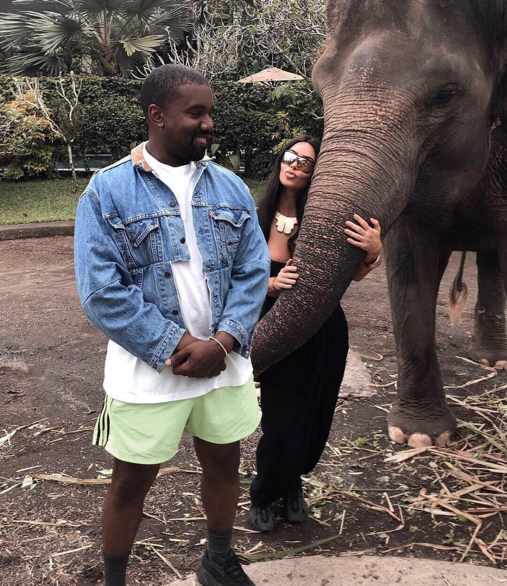 Kim Kardashian’ın yavru fille yaptığı paylaşıma tepki yağdı - Resim: 3
