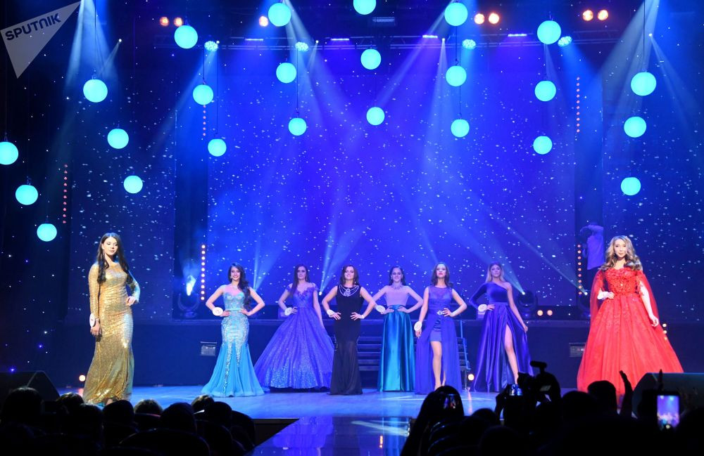 Sibirya’da güzellerin yarıştığı Miss Çita 2019’dan kareler - Resim: 1