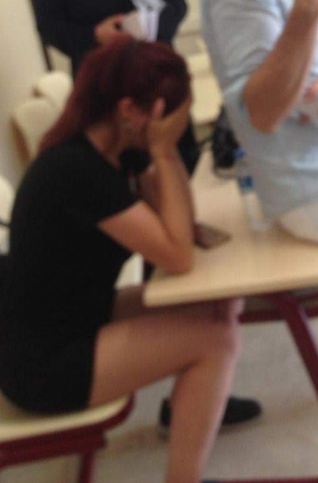 CHP'li kadın sandık görevlisinin bacaklarını gizlice çekip paylaşan AKP'liye büyük tepki - Resim: 3