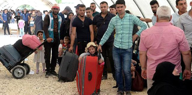 Suriyeli sığınmacıların sınır dışı işlemleri hız kazandı: 400 sığınmacı İdlib'e gönderildi! - Resim: 3