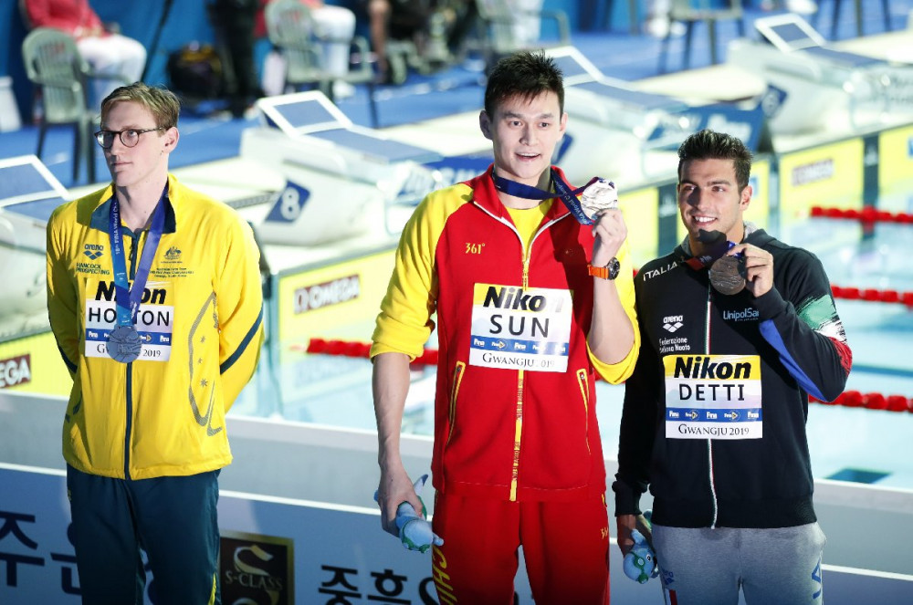 Çinli atlet dünya şampiyonu oldu Avustralyalı rakibi podyuma çıkmadı! - Resim: 1