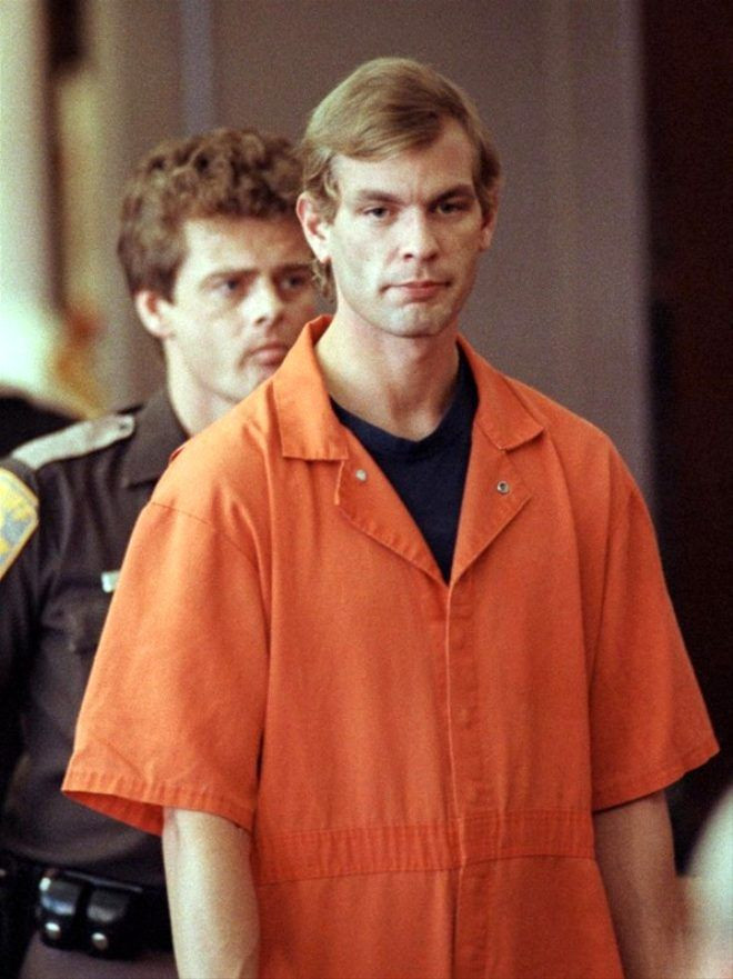 17 kişiyi katlettikten sonra tecavüz eden seri katil Jeffrey Dahmer'ın kan donduran hikayesi - Resim: 1