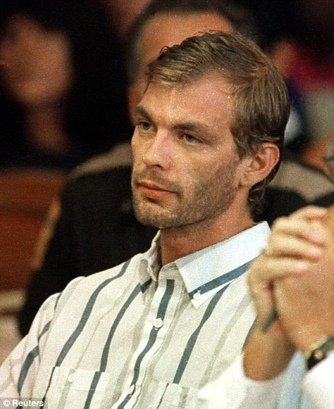 17 kişiyi katlettikten sonra tecavüz eden seri katil Jeffrey Dahmer'ın kan donduran hikayesi - Resim: 2