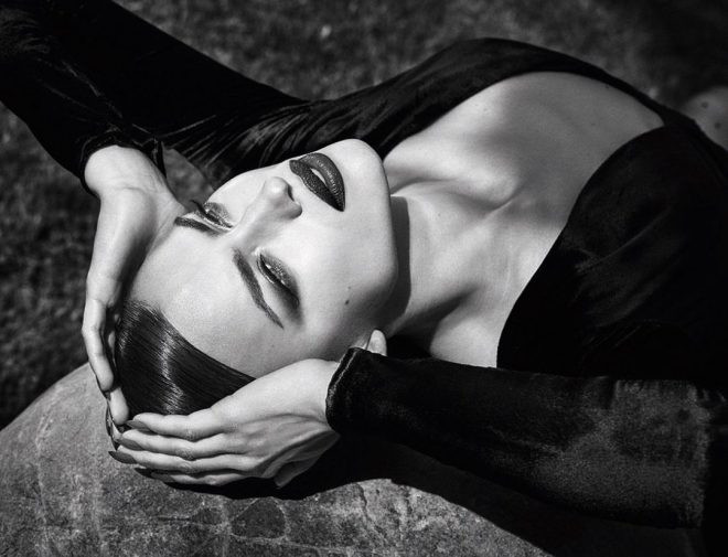 Adriana Lima ve Irina Shayk Vogue İspanya dergisine kapak oldu - Resim: 4