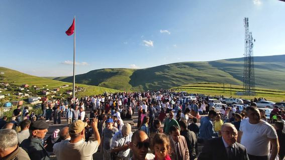 Atatürk silüetini görmek için insanlar akın etti - Resim: 2