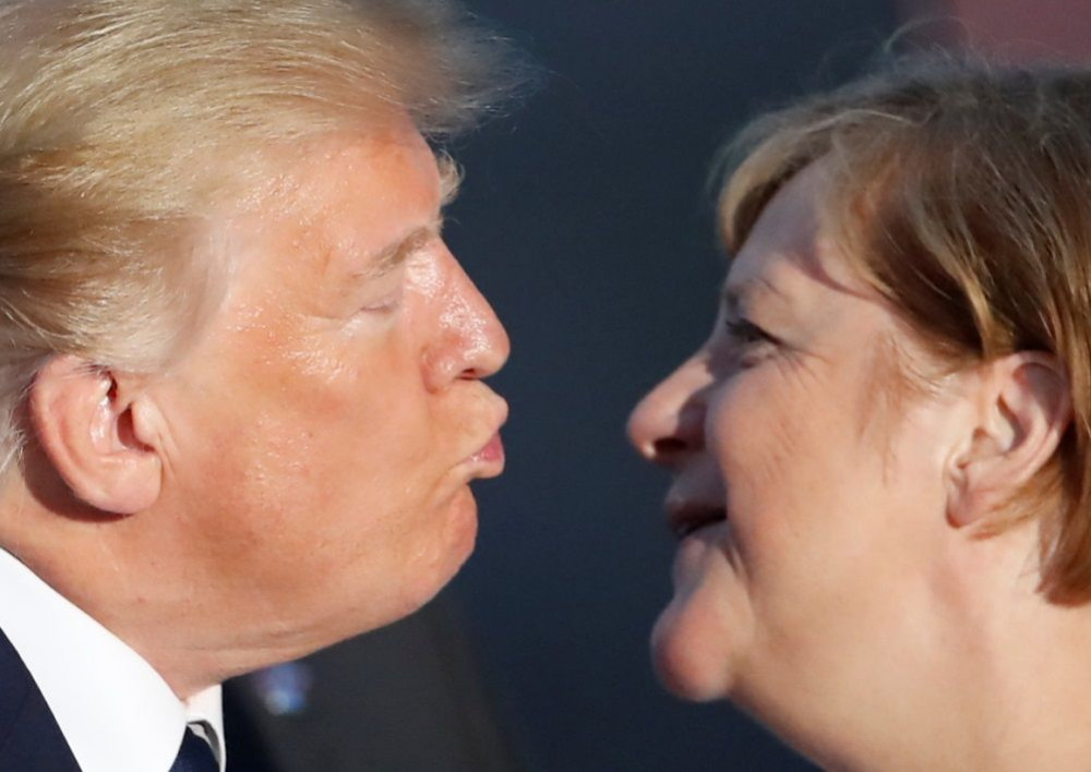 G7 zirvesine Melania Trump-Justin Trudeau öpücüğü damga vurdu! - Resim: 2