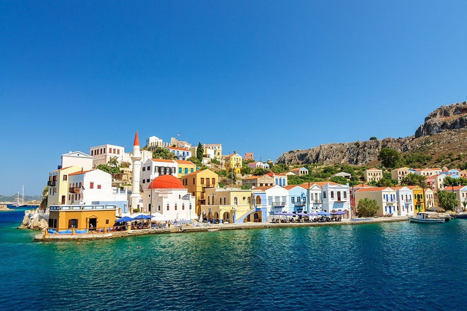 Türkiye'den feribotla gidilebilen Yunan adaları - Resim: 2