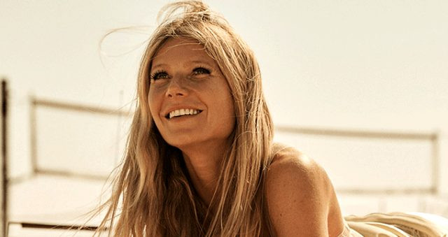 Gwyneth Paltrow'un çırılçıplak yoga pozu olay oldu - Resim: 2