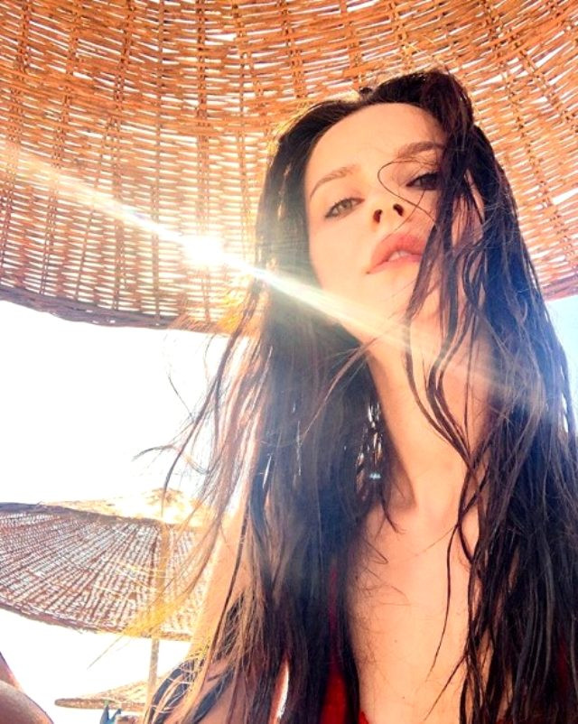 Sen Anlat Karadeniz'in Nefes'i bikini pozlarıyla Instagram'ı salladı - Resim: 4